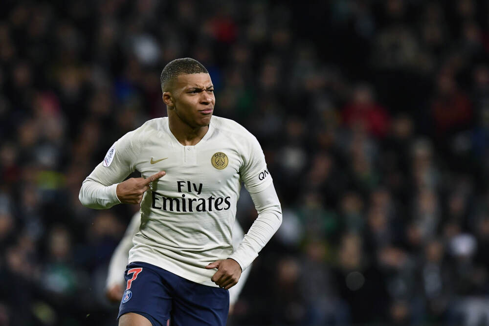 一家卖布的日本公司，卡了AI芯片脖子